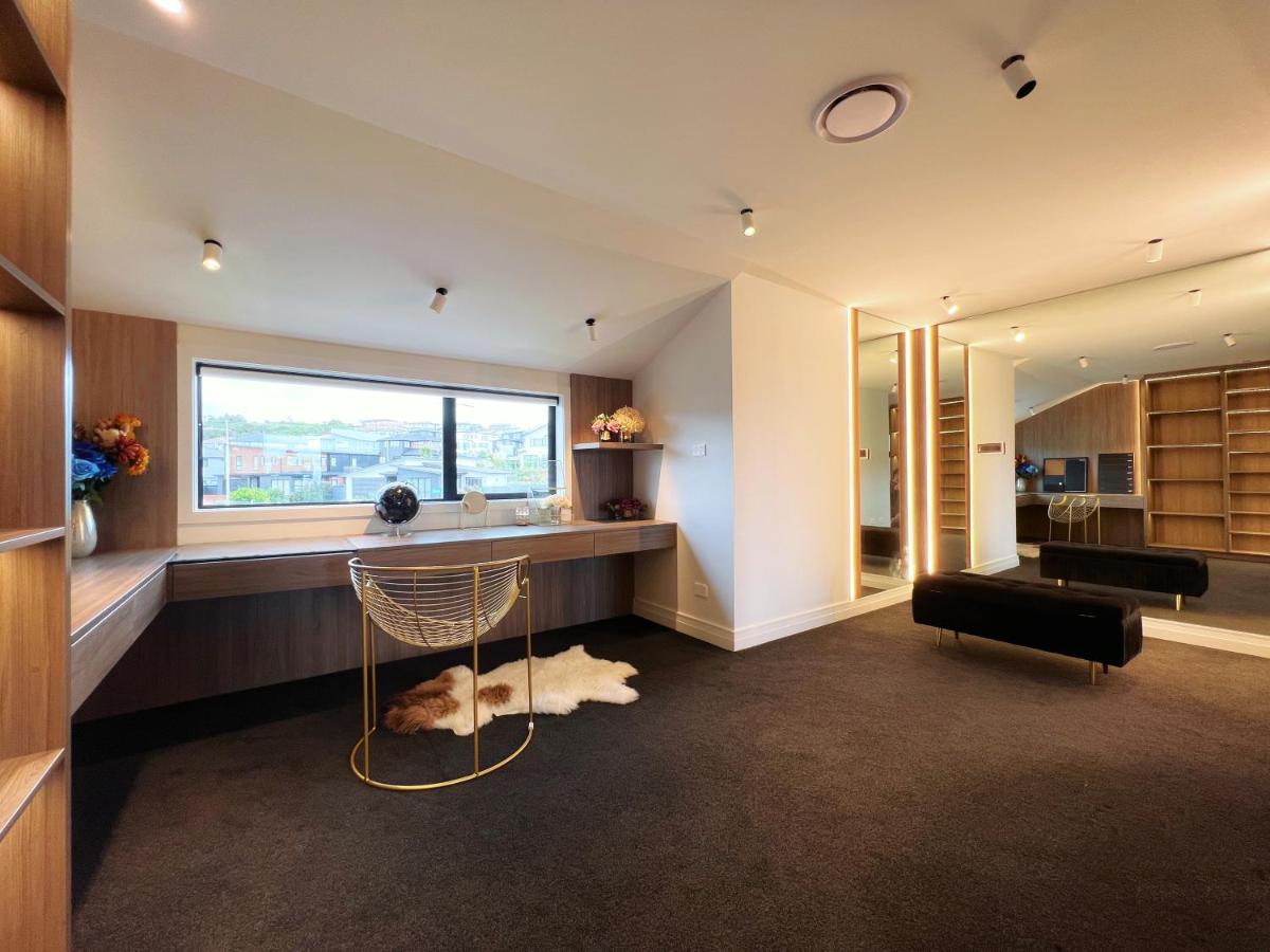 Elegant Beach House In Long Bay Villa Auckland Exterior foto