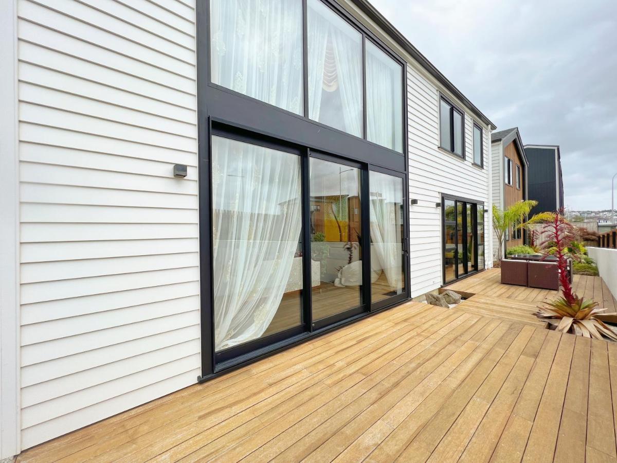 Elegant Beach House In Long Bay Villa Auckland Exterior foto