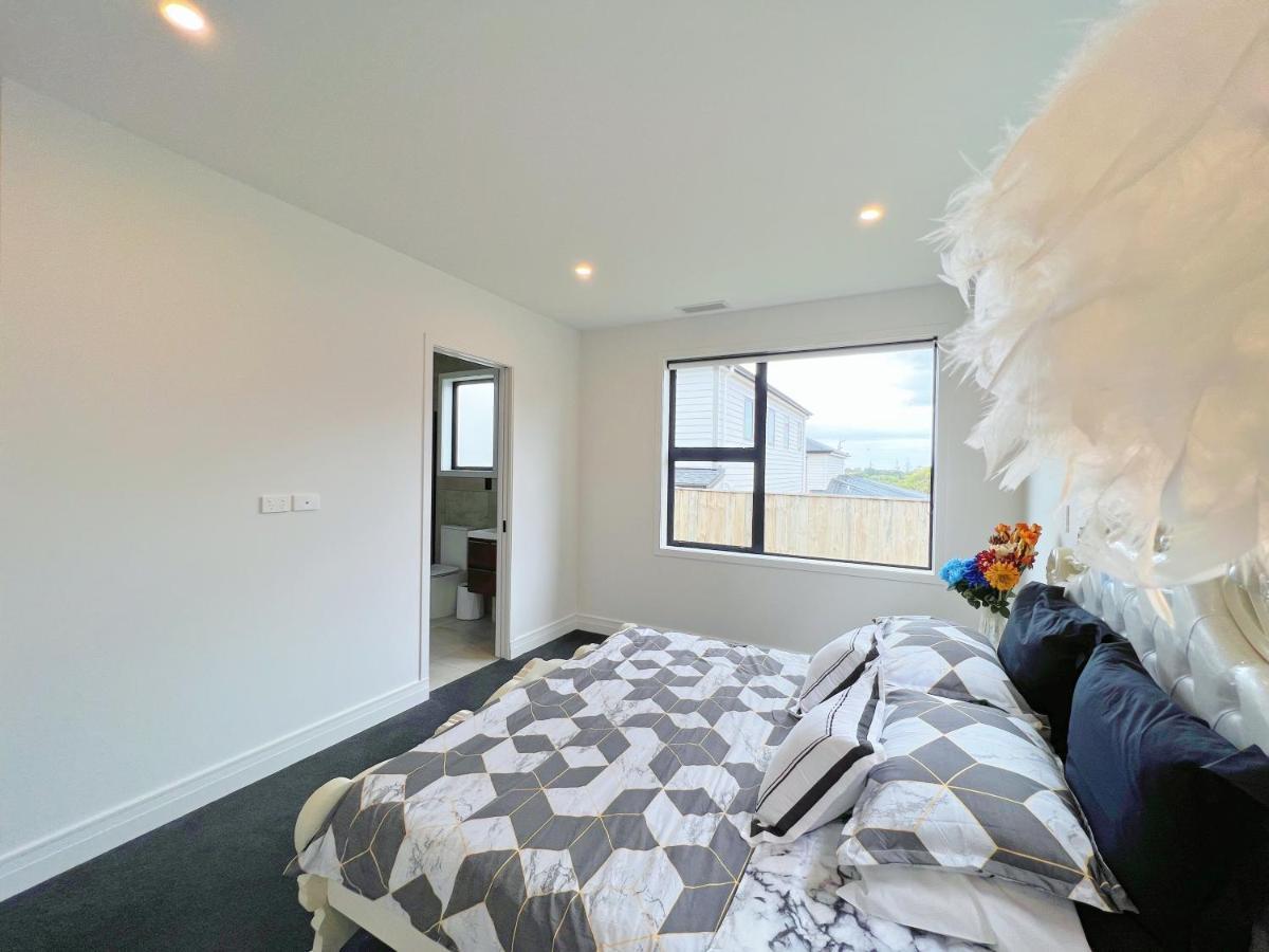Elegant Beach House In Long Bay Villa Auckland Exterior foto